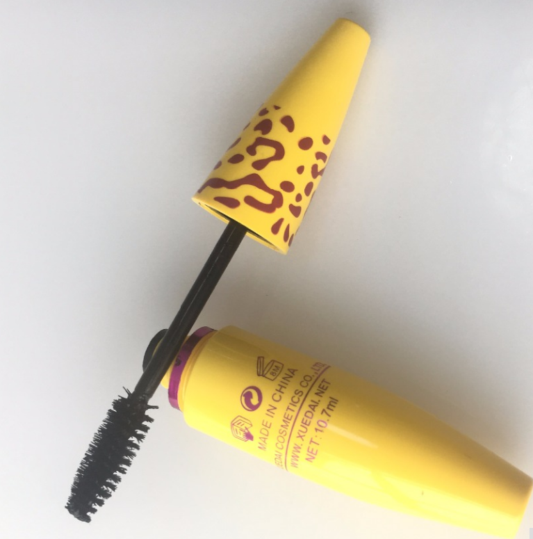 Mascara Leopard-shaped Yellow Tube Thick Curling Waterproof